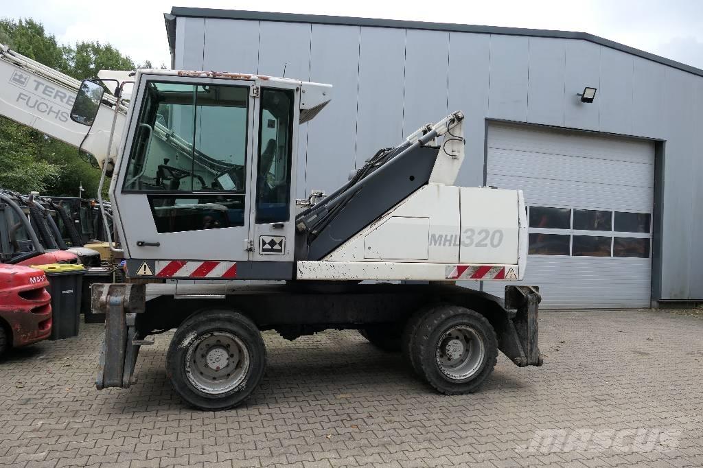 Fuchs MHL 320 Materjalikäitlusmasinad
