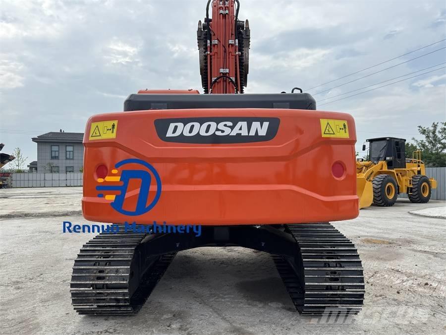Doosan DX 225 LC-9C Roomikekskavaatorid