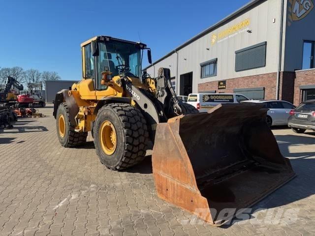 Volvo L 90 F Rataslaadurid