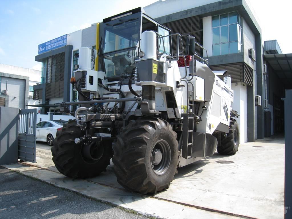 Wirtgen WR2500 Asfaldi taaskasutuse masinad