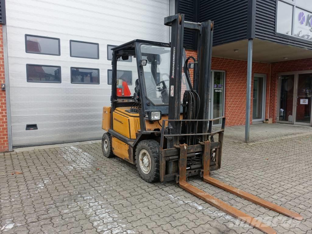 Jungheinrich DFG 25 Diiseltõstukid