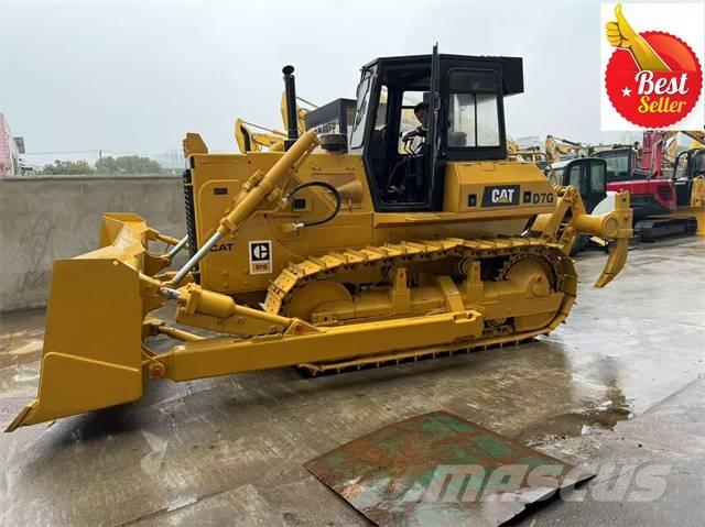 CAT D 7 G Buldooserid