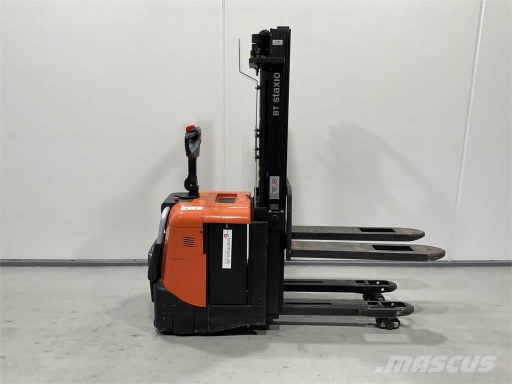 BT SPE125L Platvormiga virnastajad