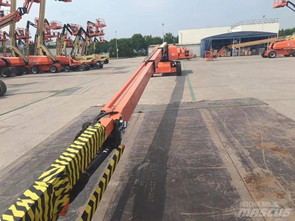 JLG 660 SJ Teleskoop poomtõstukid