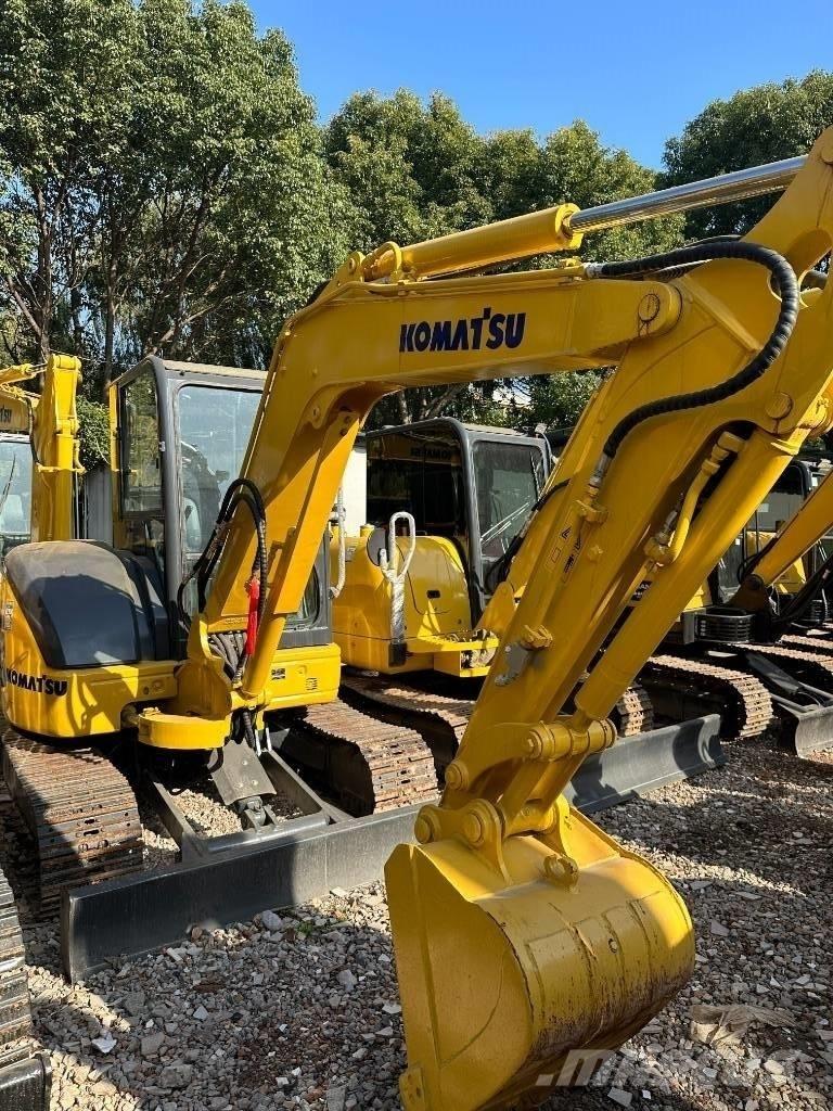 Komatsu PC 40 Roomikekskavaatorid