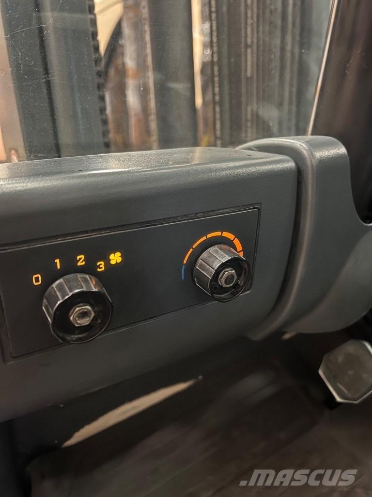 Jungheinrich EFG220k Elektritõstukid