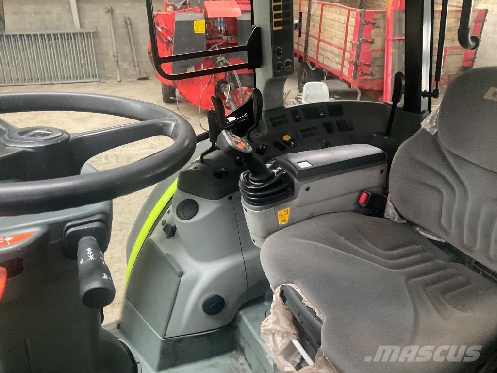 CLAAS Arion 440 CIS Traktorid
