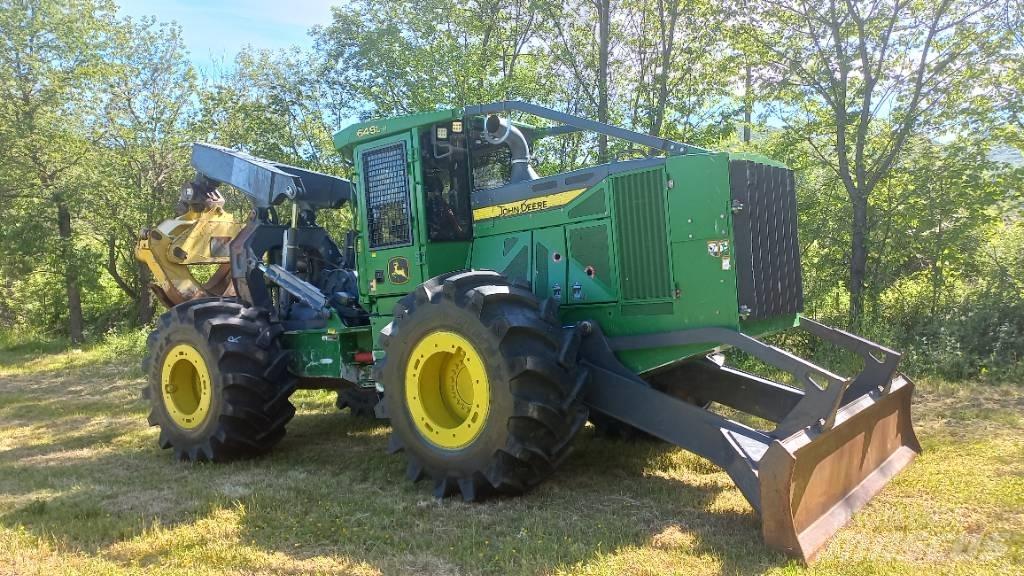 John Deere 648 L-II Väljaveotraktorid