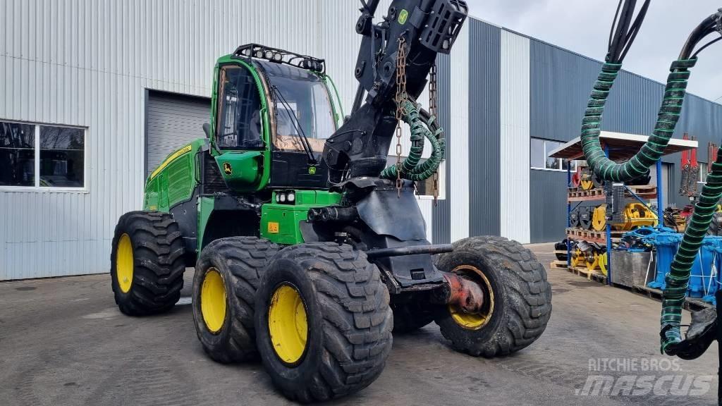 John Deere 1270 G Harvesterid