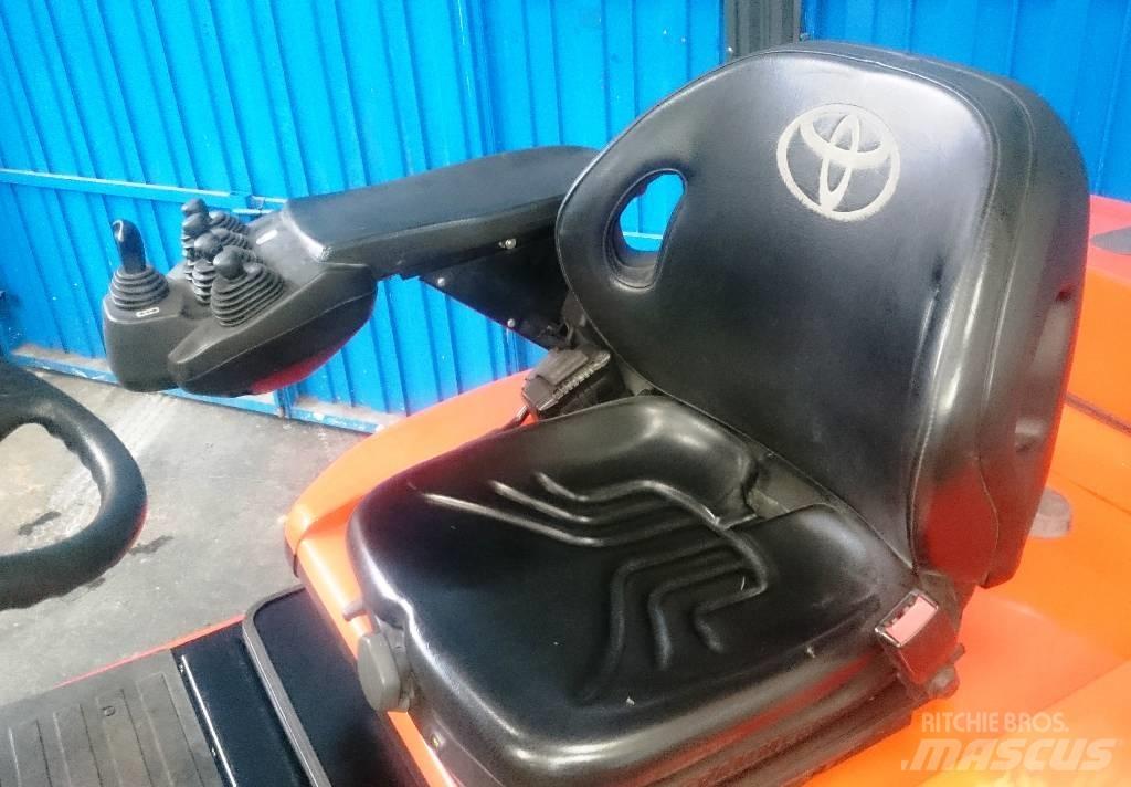 Toyota 7 FBMF 30 Elektritõstukid
