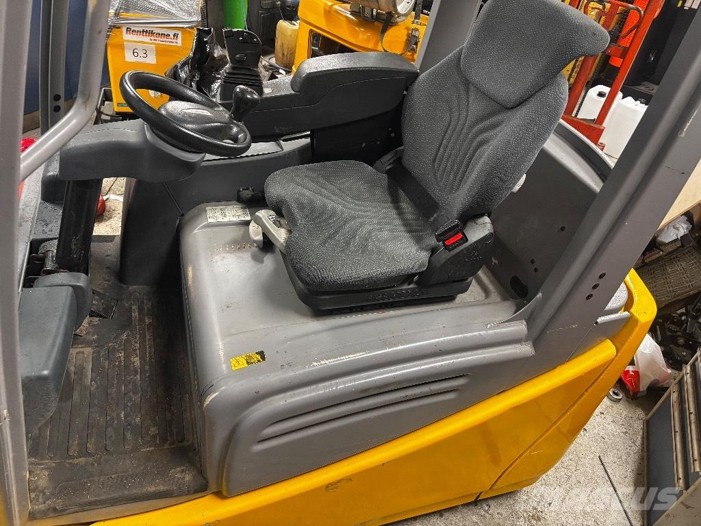 Jungheinrich EFG 216 Elektritõstukid