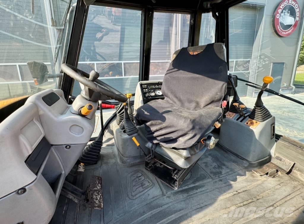 JCB 3 CX Ekskavaatorlaadurid