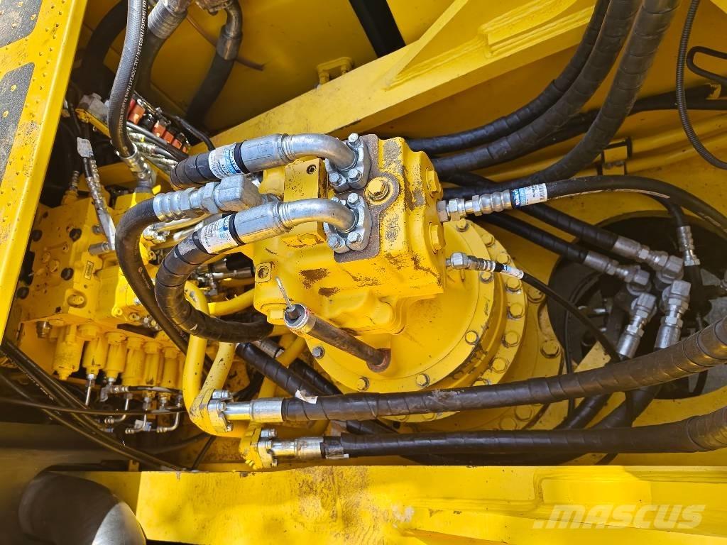 Komatsu PC 450-8 Roomikekskavaatorid