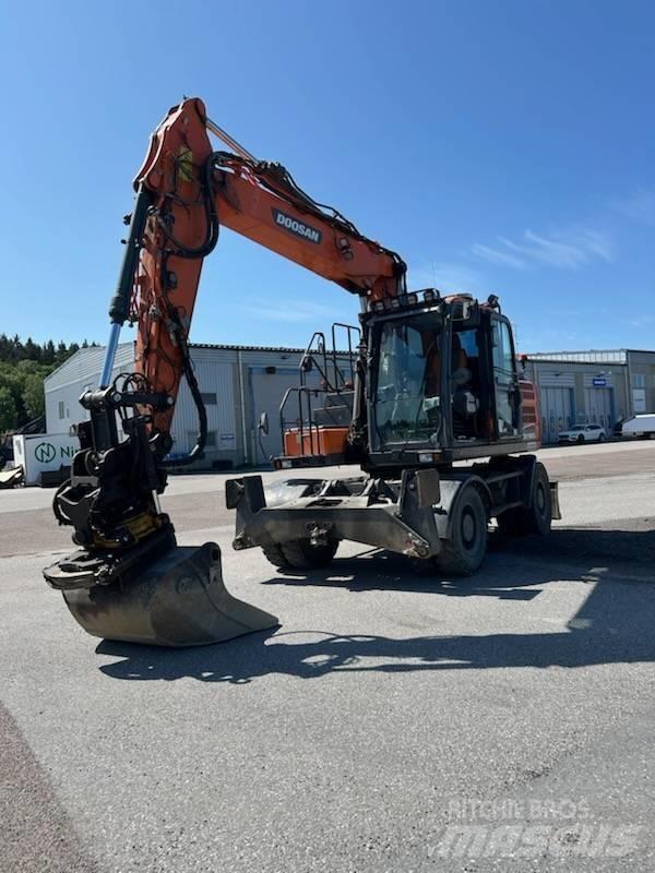 Doosan DX 160 w-5 Ratasekskavaatorid