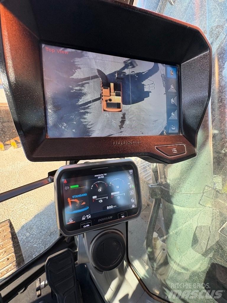 Doosan DX 350LC-7 Roomikekskavaatorid