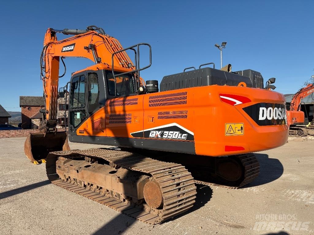 Doosan DX 350LC-7 Roomikekskavaatorid