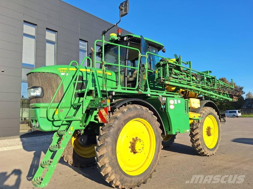 John Deere 5430i Iseliikuvad pritsid