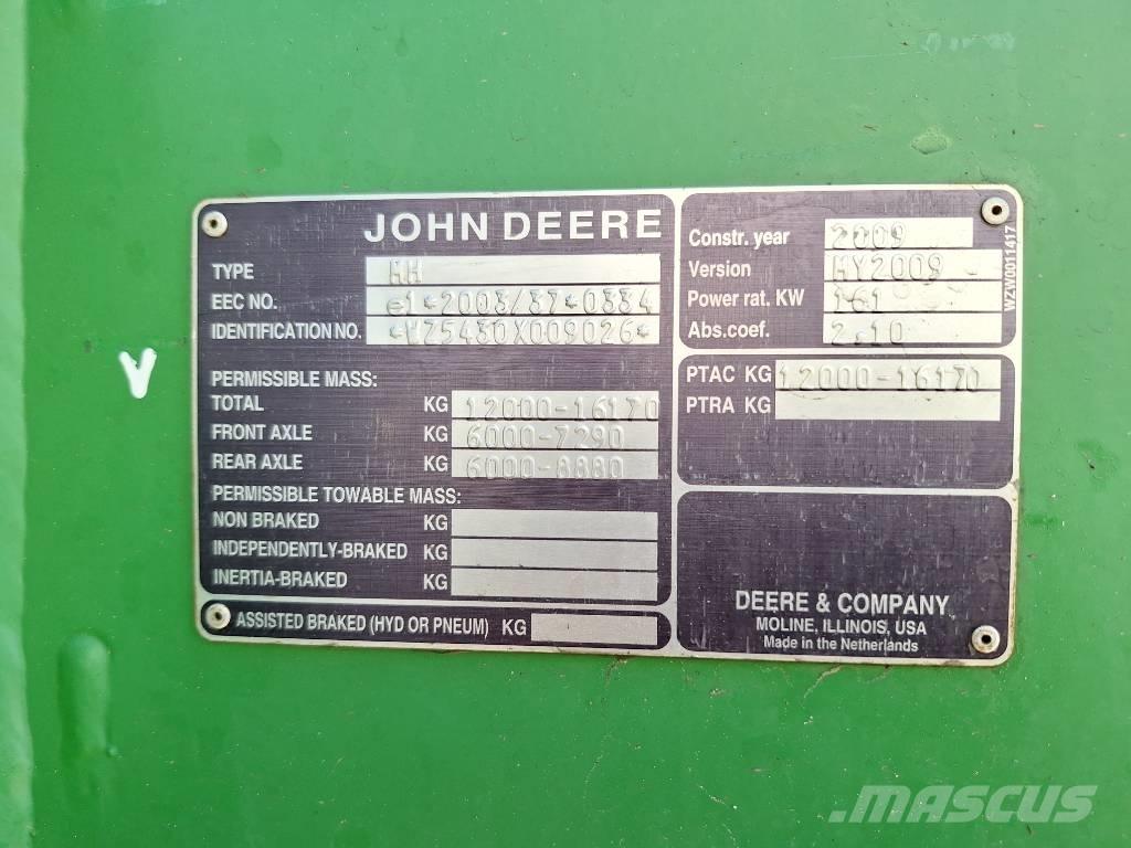 John Deere 5430i Iseliikuvad pritsid
