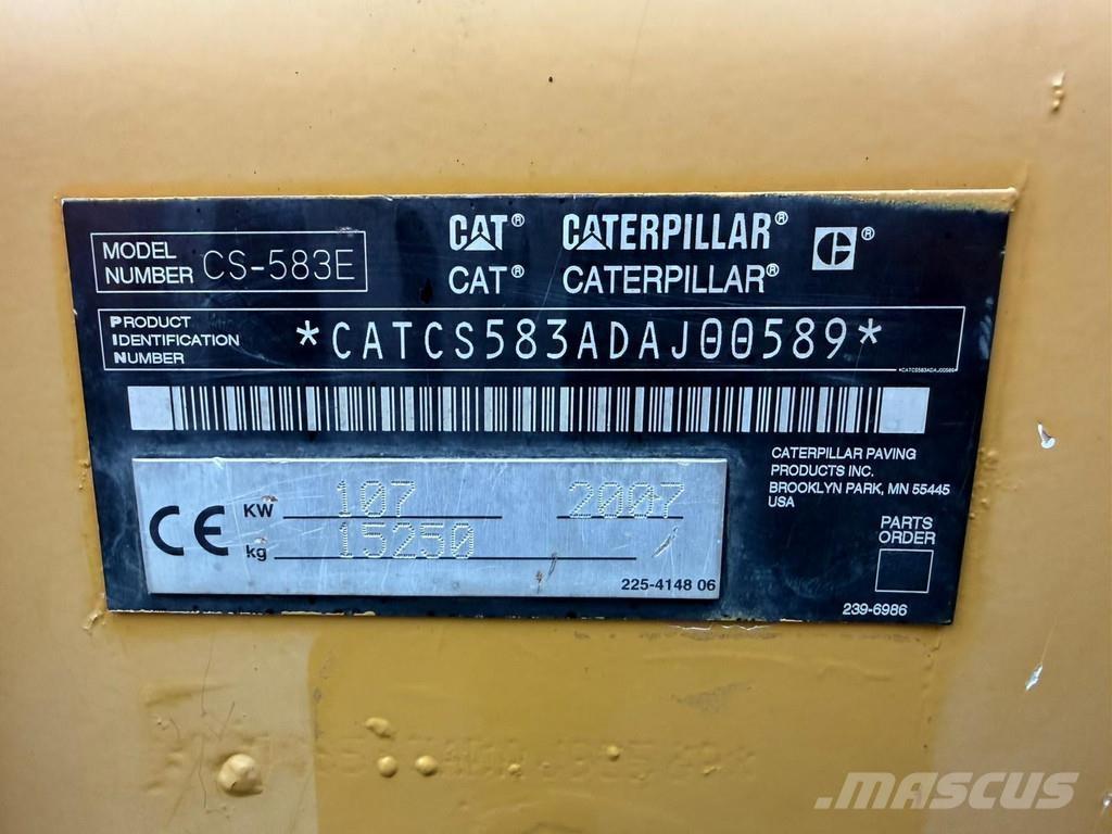 CAT CS583E Ühe trumliga rullid