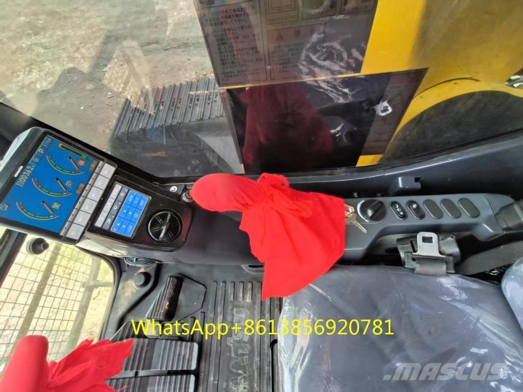 Komatsu PC 240-8 Roomikekskavaatorid