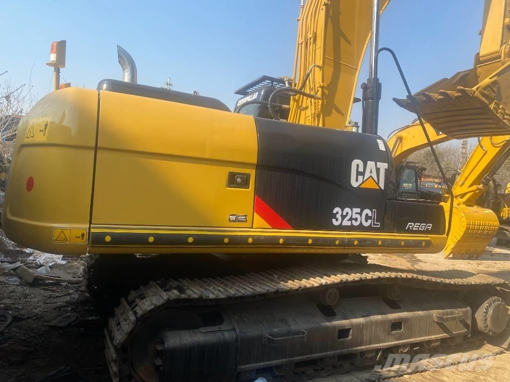 CAT 325 CL Roomikekskavaatorid