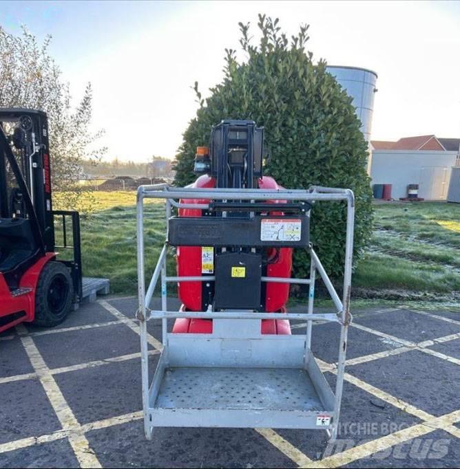 Manitou 100 VJR Vertikaalsed mast tõstukid
