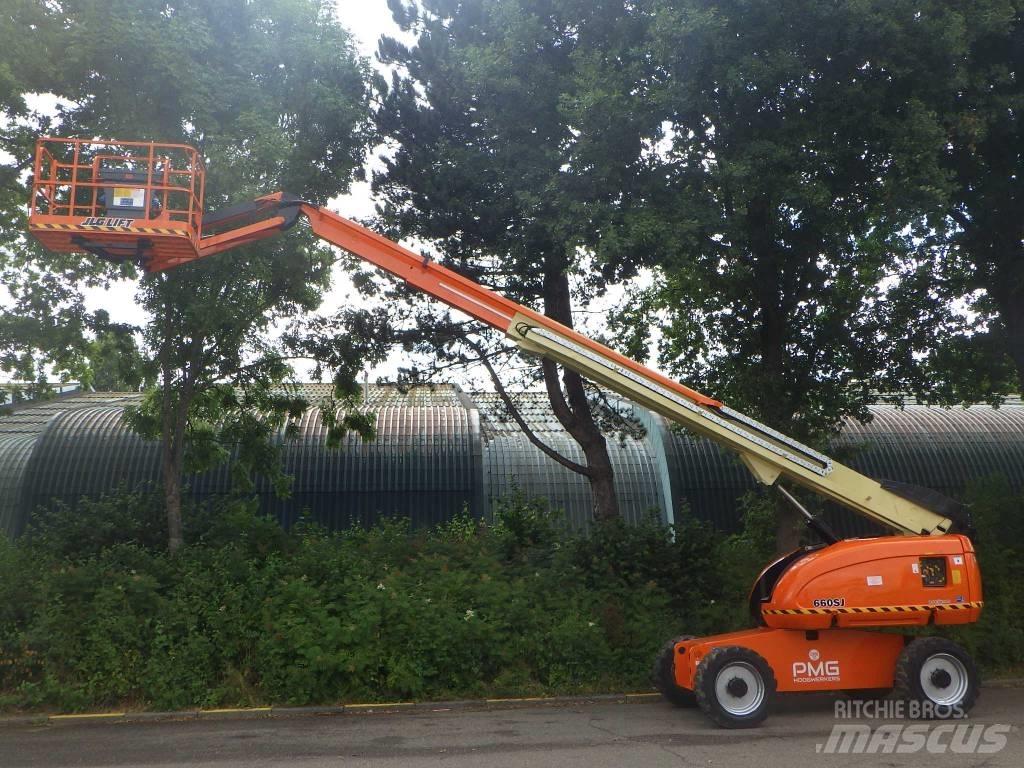 JLG 660SJ Teleskoop poomtõstukid
