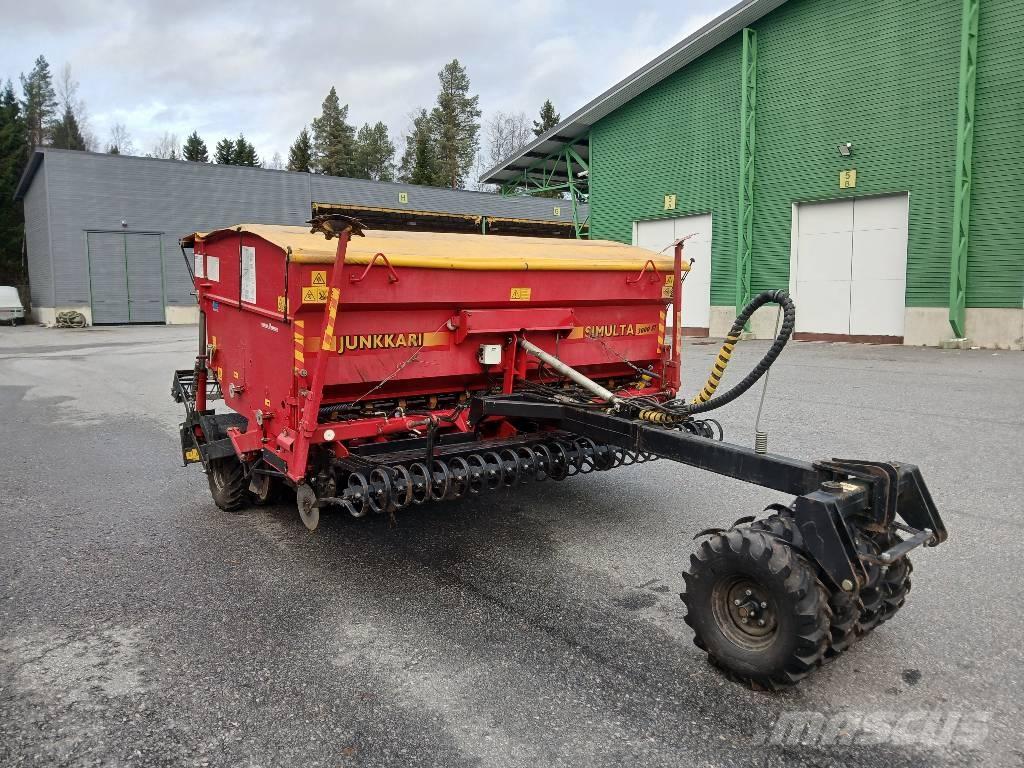 Junkkari 3000 ST Külvik-äkked