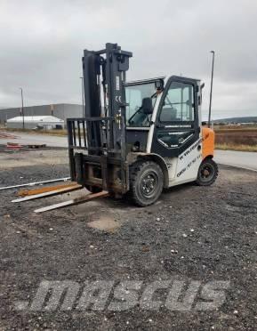 Still RC 42-40 Diiseltõstukid