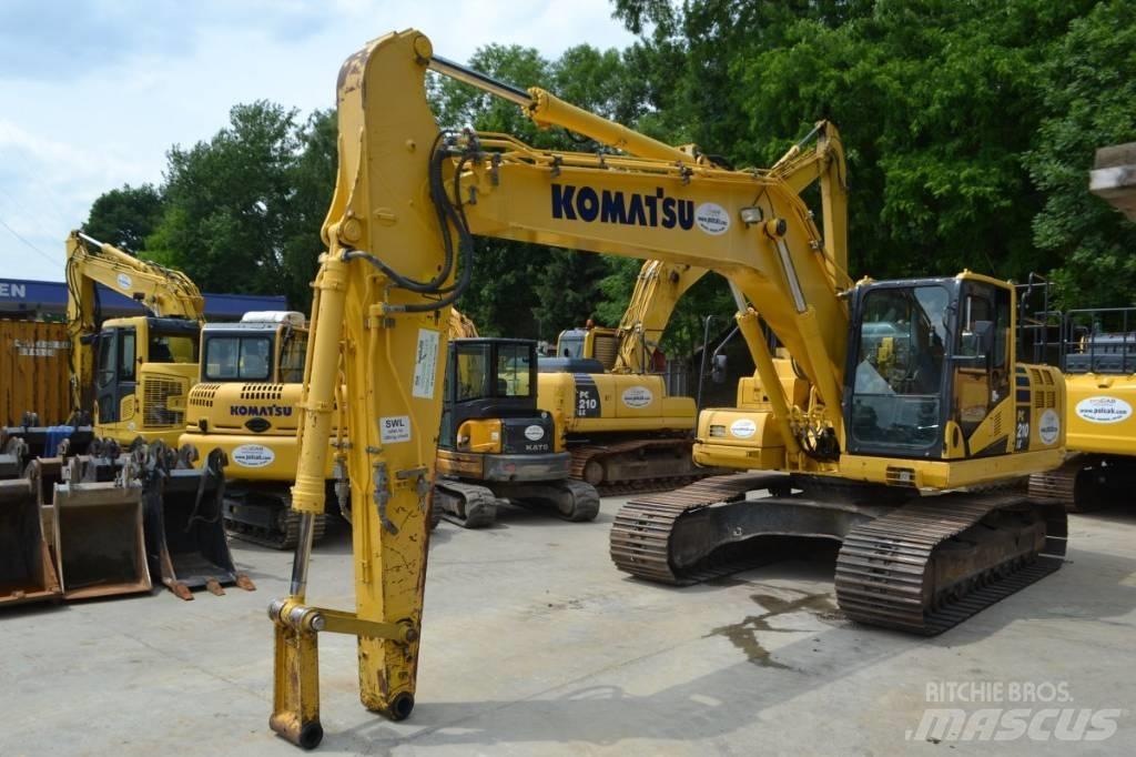 Komatsu PC 210 LC-11 Roomikekskavaatorid