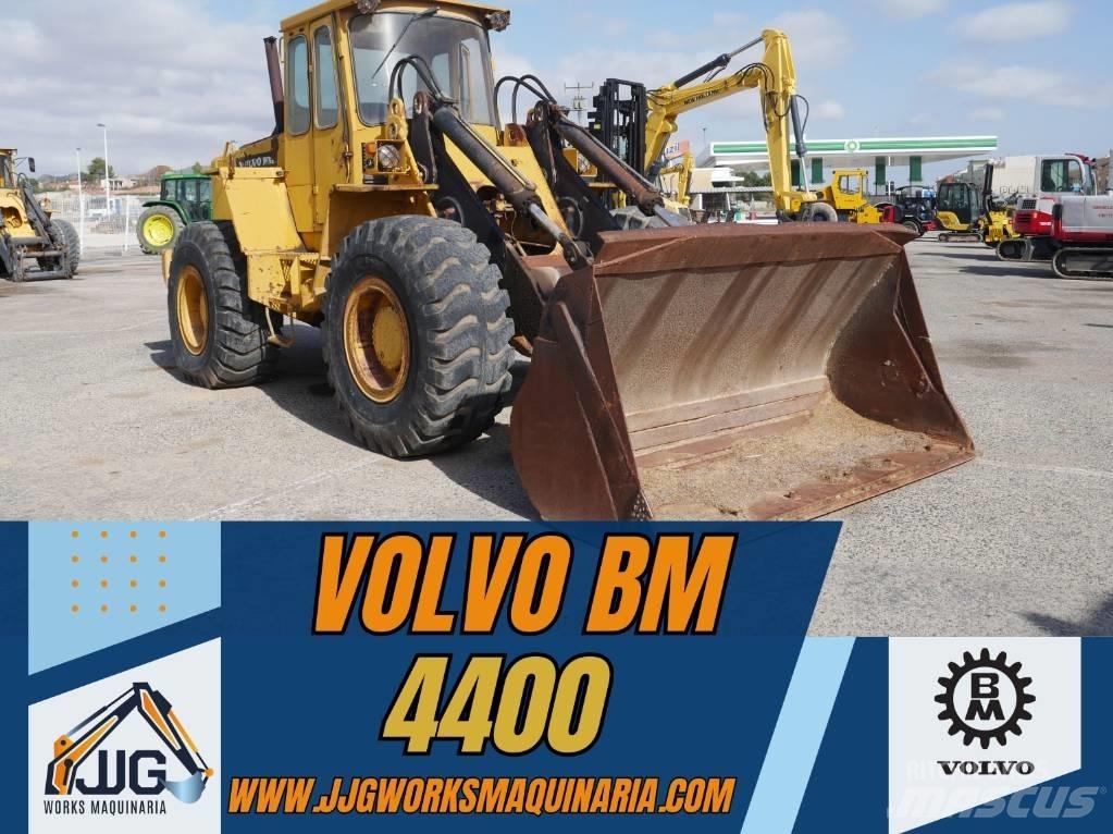 Volvo BM 4400 Rataslaadurid