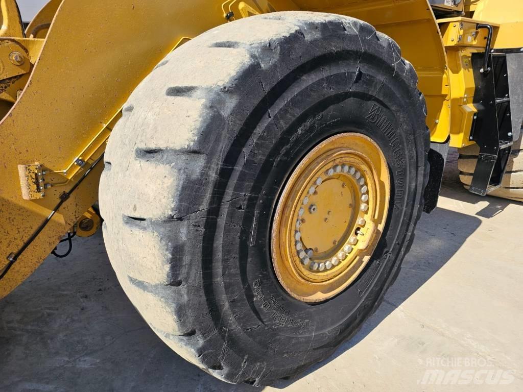 CAT 980M Rataslaadurid