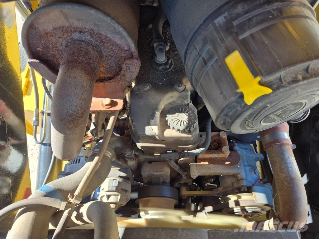 New Holland B 95 B Ekskavaatorlaadurid