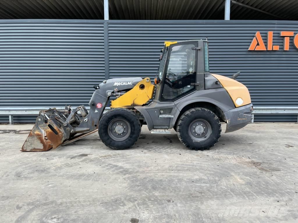 Mecalac AS 700 Rataslaadurid