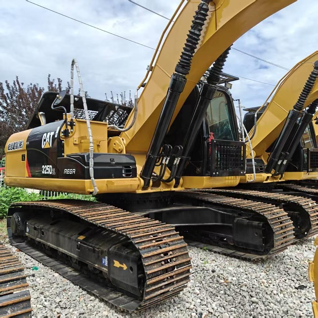 CAT 325D Roomikekskavaatorid