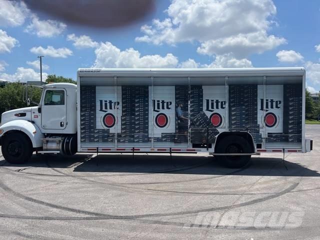 Peterbilt 337 Jookide jaotusveokid