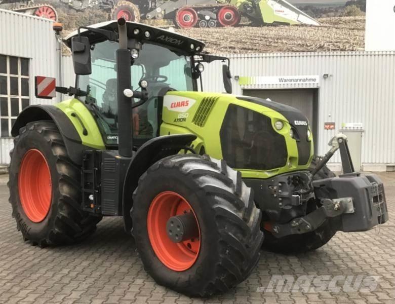 CLAAS AXION 850 Traktorid