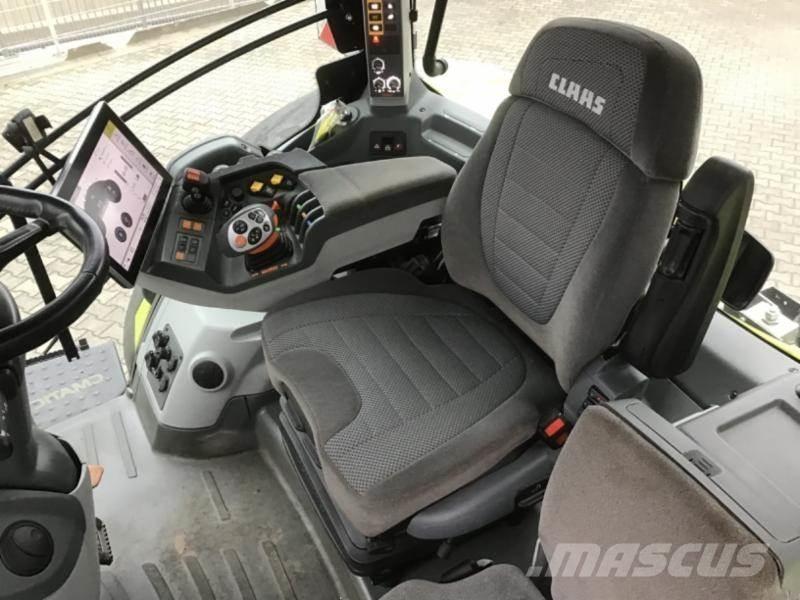 CLAAS AXION 850 Traktorid