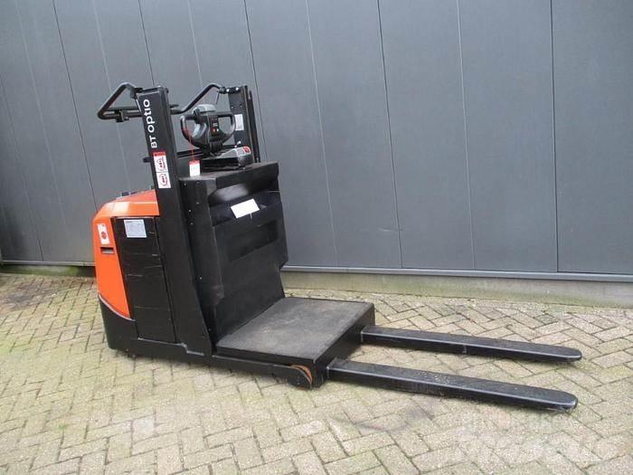 Toyota OSE 100W Madalkomplekteerimistõstuk