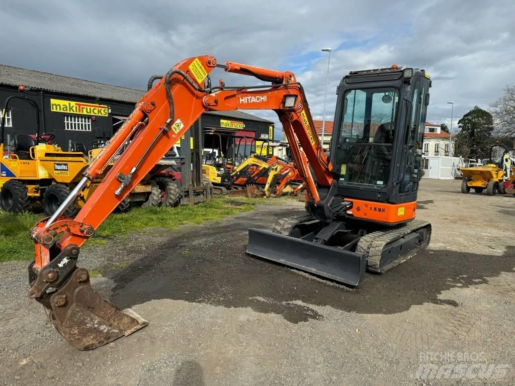 Hitachi ZX 30 U-2 Miniekskavaatorid < 7 t
