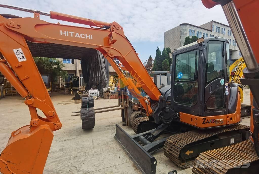 Hitachi ZX65 Miniekskavaatorid < 7 t