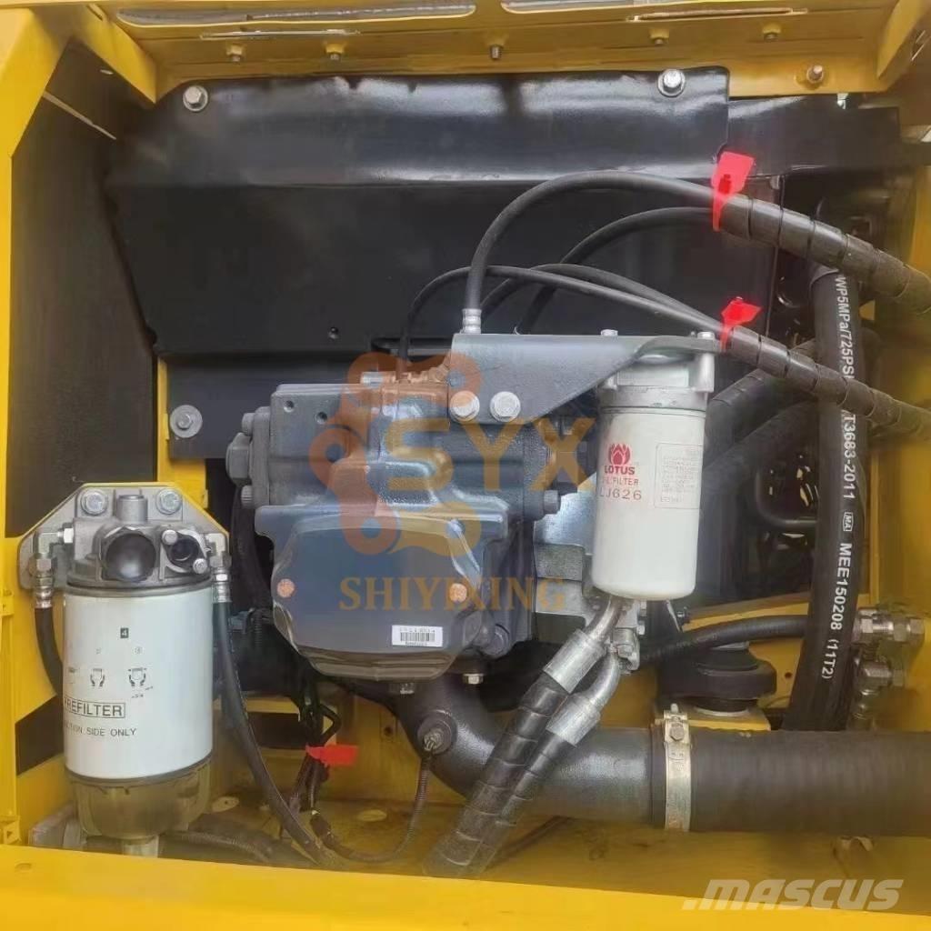 Komatsu PC 240 LC-8 Roomikekskavaatorid