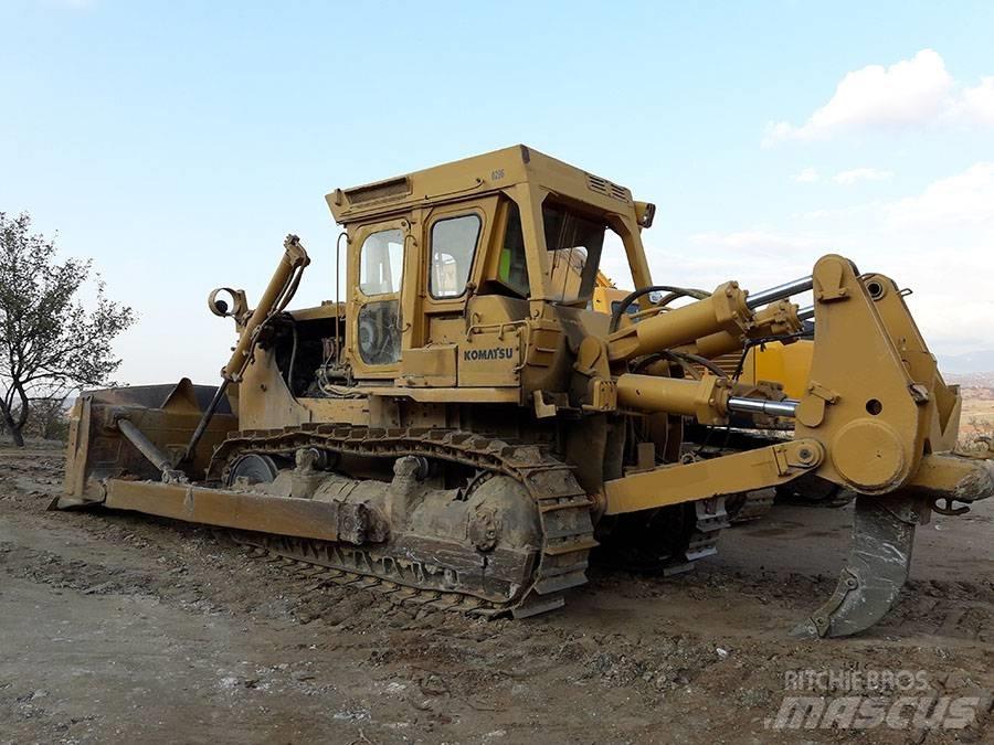 Komatsu D 155 A-1 Buldooserid