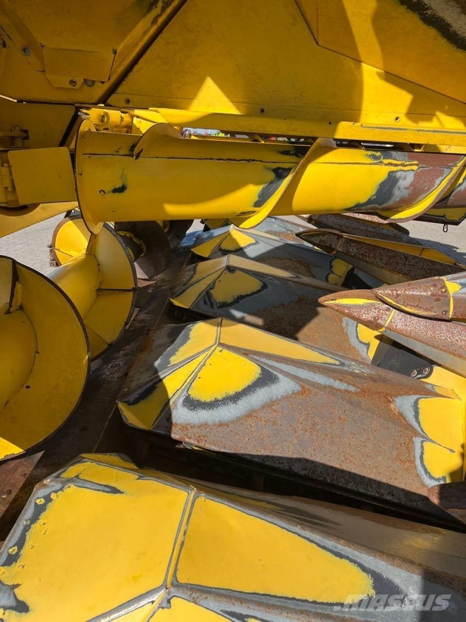 New Holland MF675W Lisavarustus ja komponendid