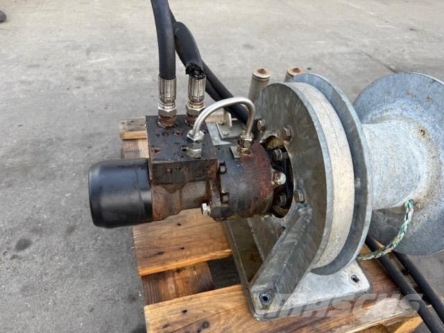Woma USED WINCH Puurimisseadmete tarvikud ja varuosad