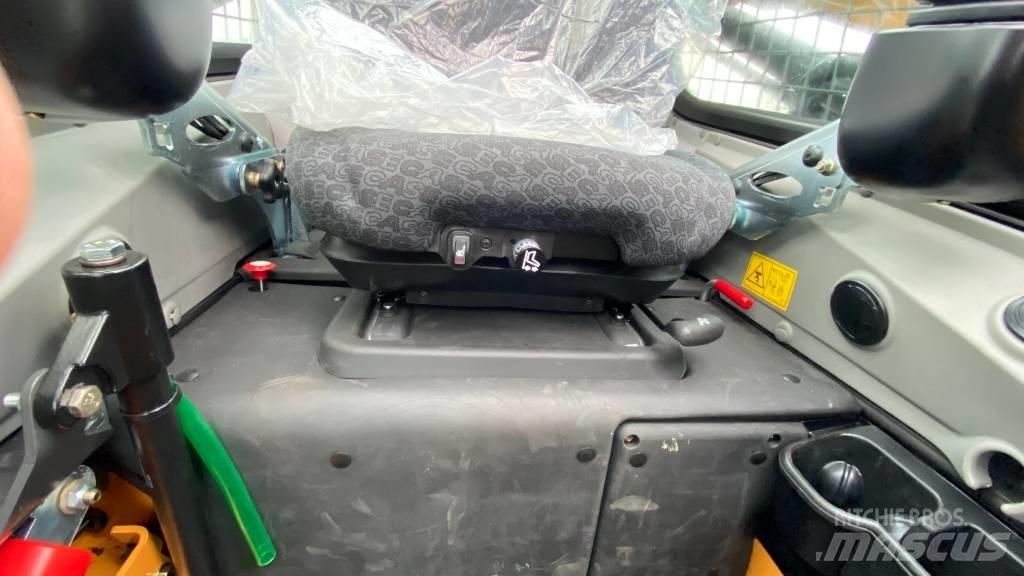 CASE SV 250B (5 units) Kompaktlaadurid