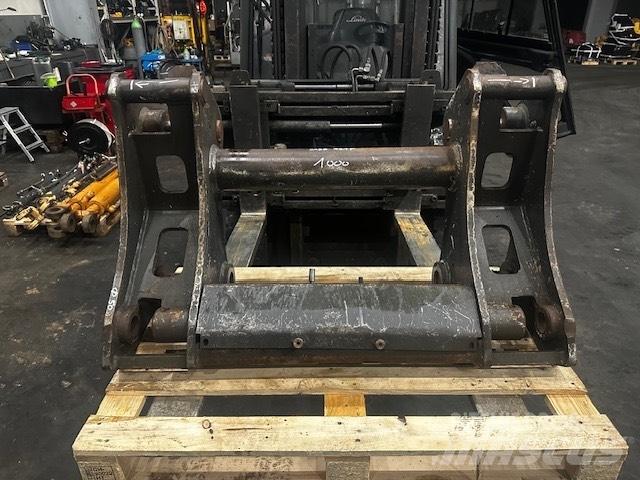 CASE 721 F Kiirliitmikud
