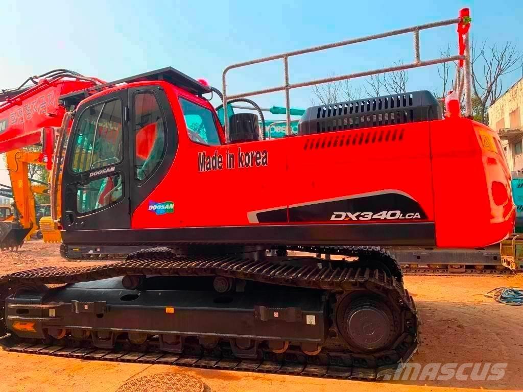 Doosan DX 340 LCA Roomikekskavaatorid