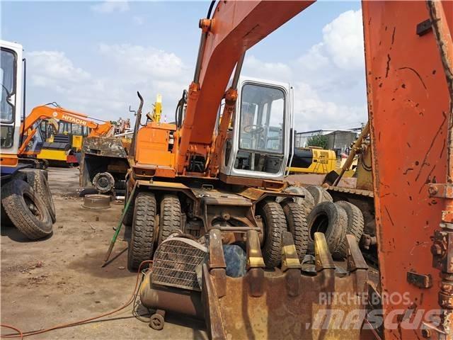 Hitachi EX160WD Roomikekskavaatorid