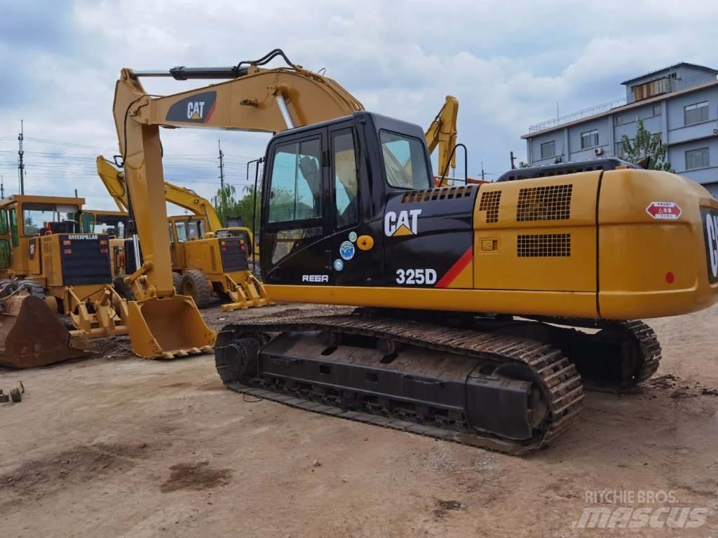 CAT 325DL Roomikekskavaatorid